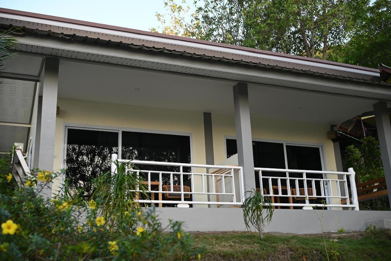 Bao Village Haad Yao Exterior photo